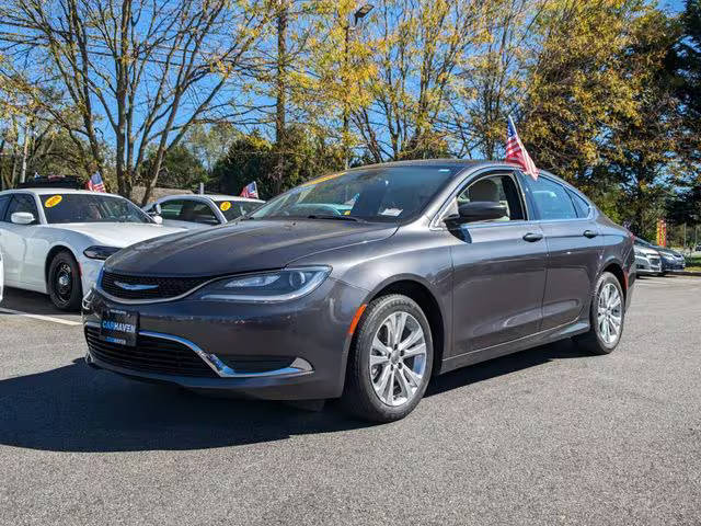 2016 Chrysler 200 Limited FWD photo