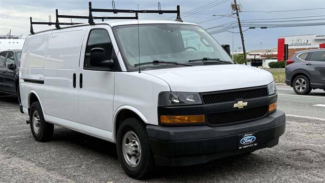 2018 Chevrolet Express Cargo RWD photo