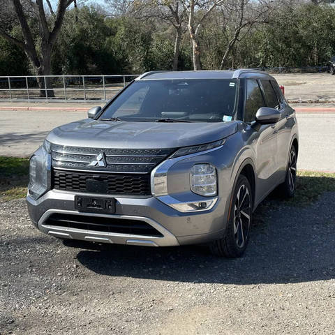 2022 Mitsubishi Outlander SEL FWD photo