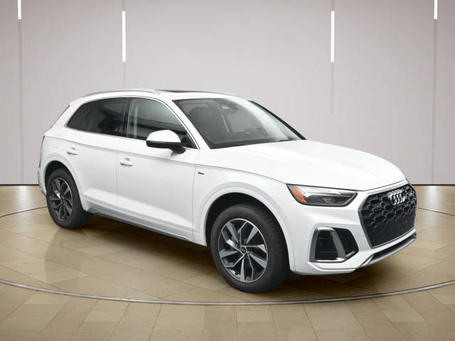 2022 Audi Q5 S line Premium Plus AWD photo