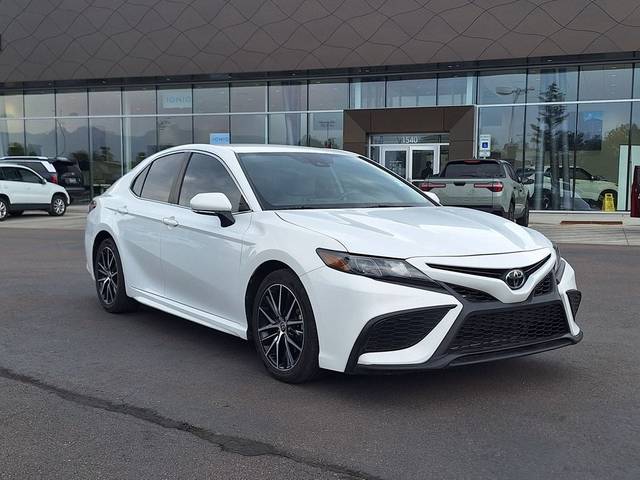 2023 Toyota Camry SE FWD photo