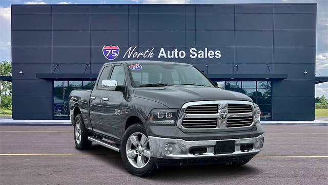 2016 Ram 1500 SLT 4WD photo