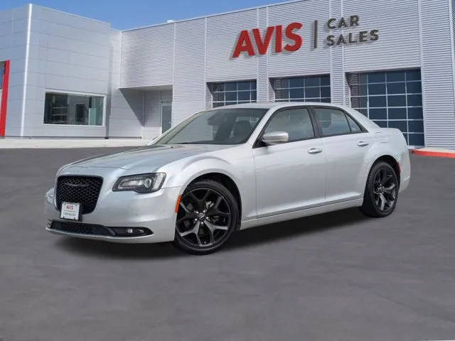 2023 Chrysler 300 300S RWD photo