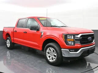 2023 Ford F-150 XLT 4WD photo