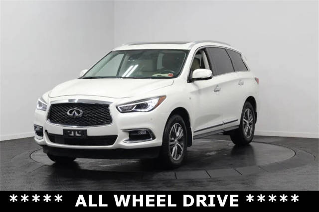 2020 Infiniti QX60 LUXE AWD photo