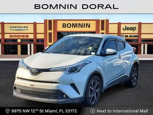 2018 Toyota C-HR XLE FWD photo
