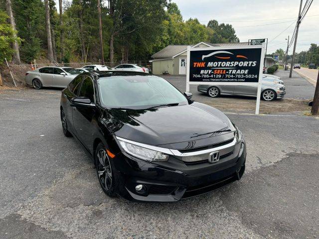 2016 Honda Civic Touring FWD photo