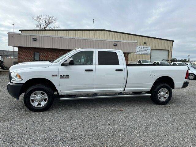 2017 Ram 2500 Tradesman 4WD photo