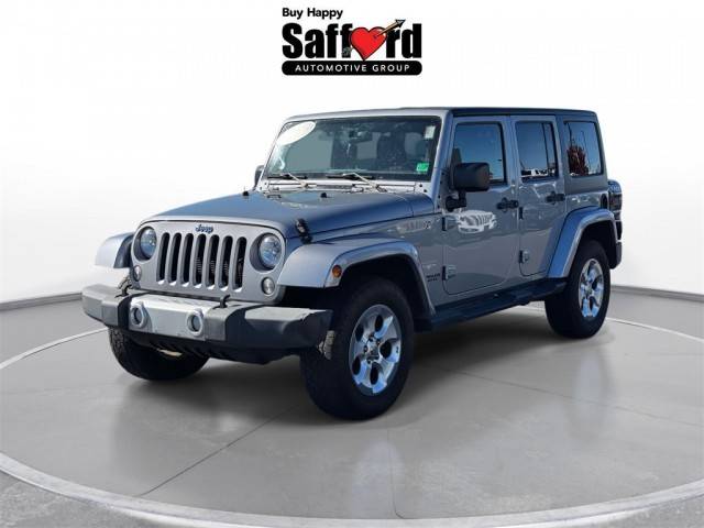 2015 Jeep Wrangler Unlimited Sahara 4WD photo