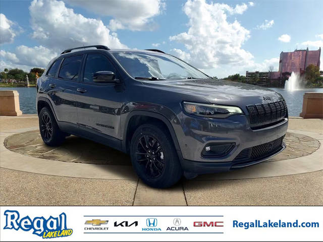 2023 Jeep Cherokee Altitude Lux 4WD photo