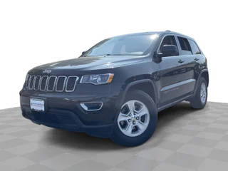 2017 Jeep Grand Cherokee Laredo RWD photo