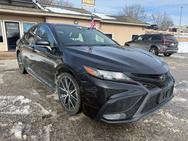 2022 Toyota Camry SE FWD photo