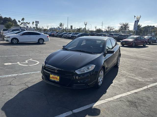 2016 Dodge Dart SE FWD photo