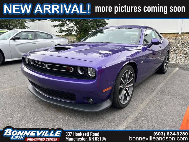 2023 Dodge Challenger R/T RWD photo