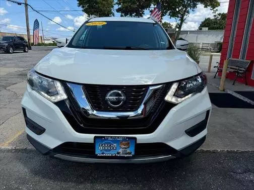 2020 Nissan Rogue S FWD photo