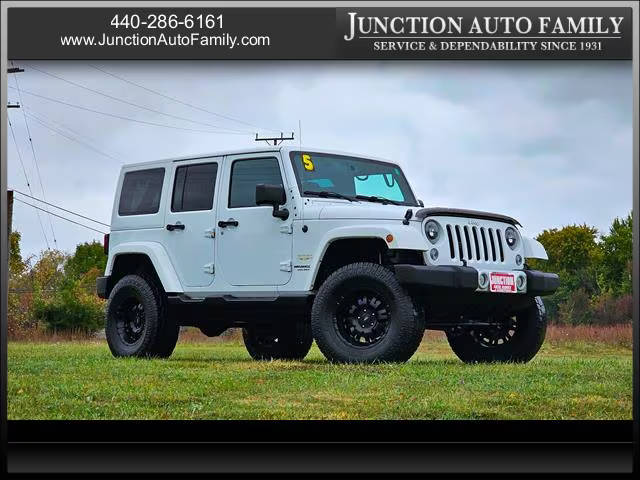 2015 Jeep Wrangler Unlimited Sahara 4WD photo