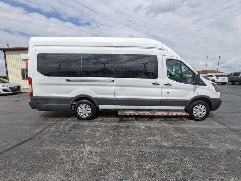 2017 Ford Transit Van  RWD photo