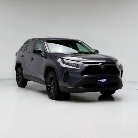 2022 Toyota RAV4 LE FWD photo