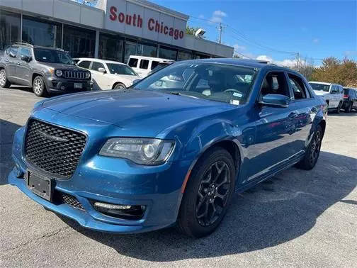 2022 Chrysler 300 Touring L AWD photo