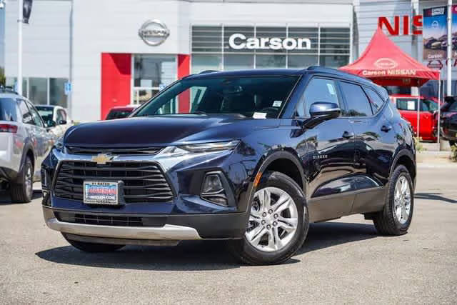 2021 Chevrolet Blazer LT FWD photo