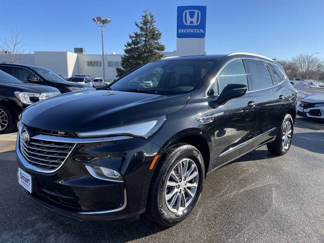 2022 Buick Enclave Essence AWD photo