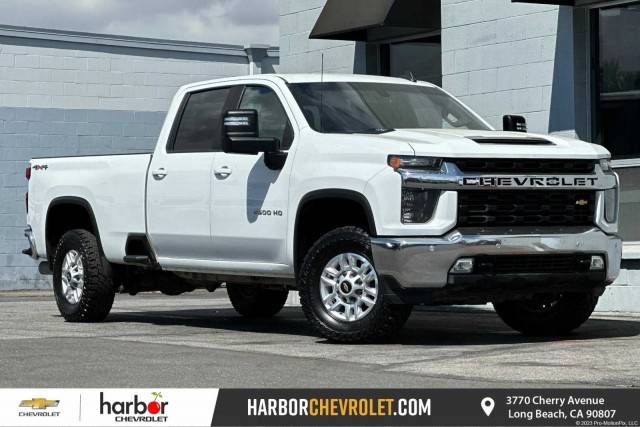 2022 Chevrolet Silverado 2500HD LT 4WD photo