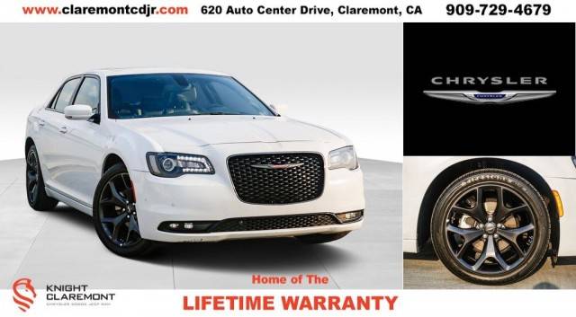 2023 Chrysler 300 300S RWD photo