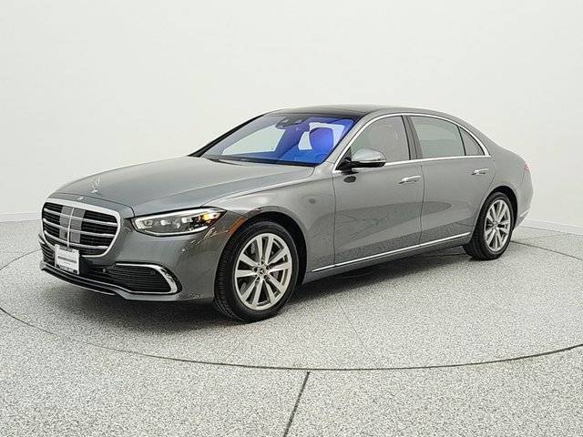 2022 Mercedes-Benz S-Class S 500 AWD photo