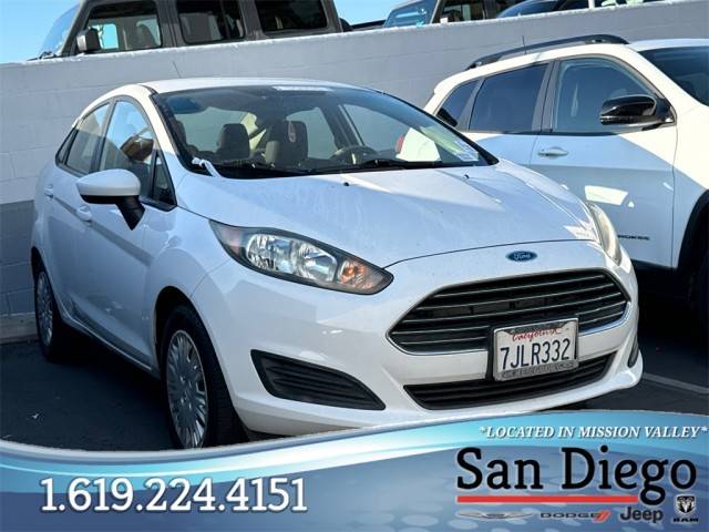 2015 Ford Fiesta S FWD photo