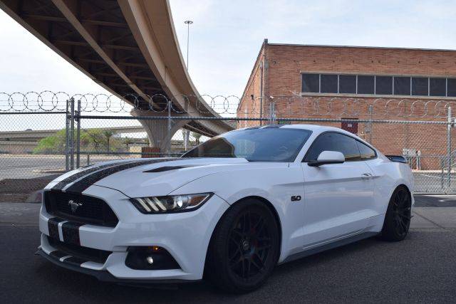 2015 Ford Mustang GT RWD photo