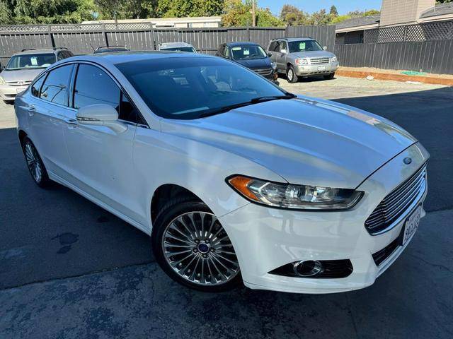 2015 Ford Fusion Titanium FWD photo