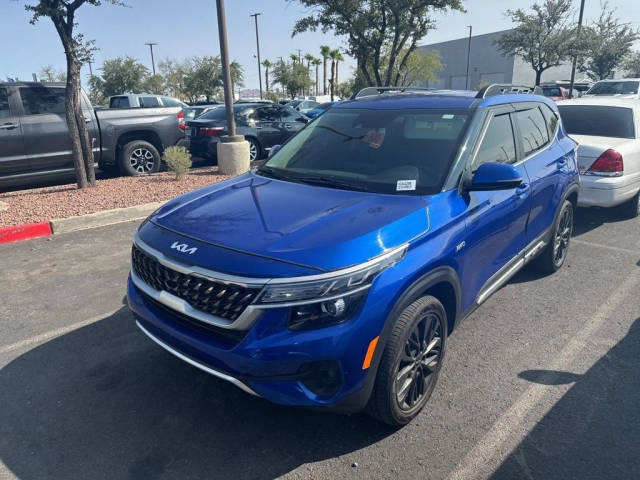 2022 Kia Seltos Nightfall AWD photo