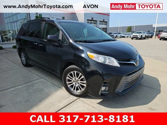 2020 Toyota Sienna XLE Auto Access Seat FWD photo