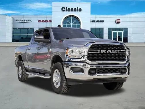 2022 Ram 2500 Big Horn 4WD photo