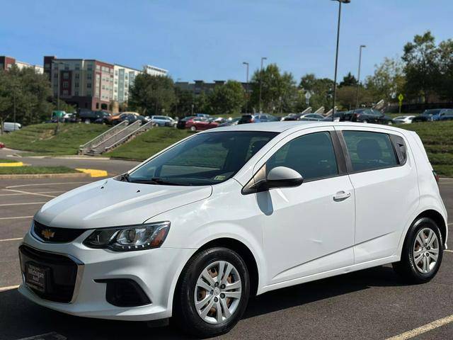 2019 Chevrolet Sonic LT FWD photo