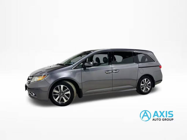 2015 Honda Odyssey Touring FWD photo