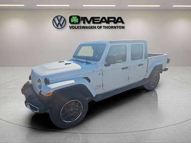 2023 Jeep Gladiator Overland 4WD photo