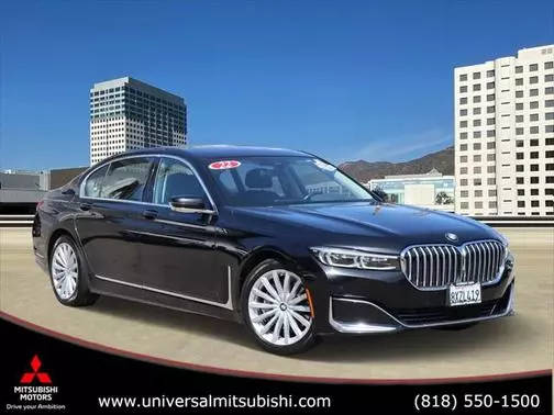 2022 BMW 7 Series 740i RWD photo