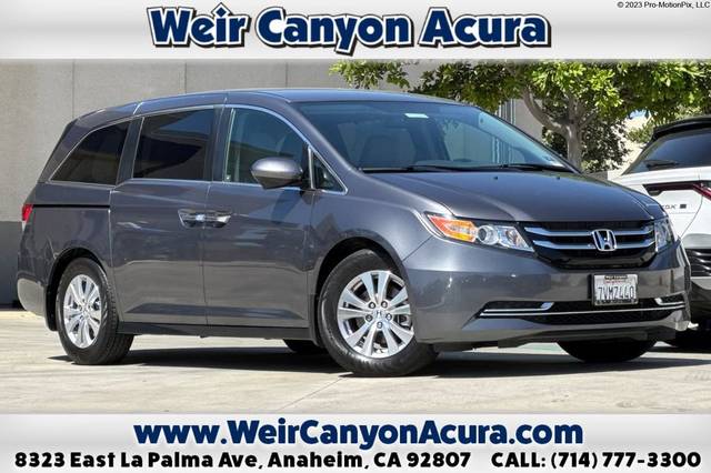 2016 Honda Odyssey SE FWD photo