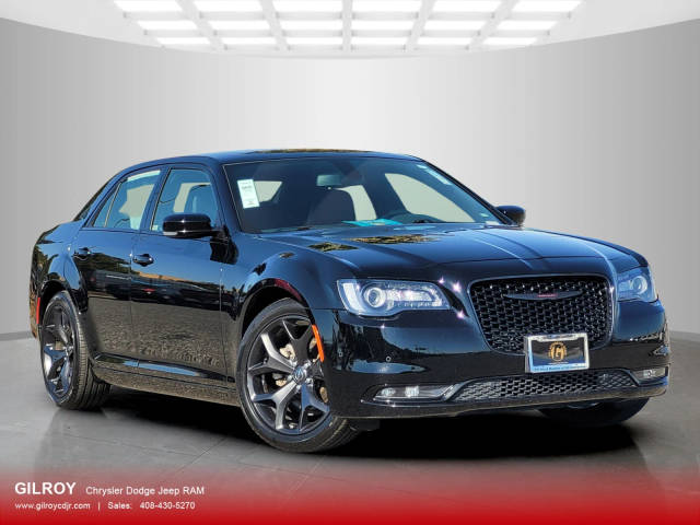 2022 Chrysler 300 300S RWD photo