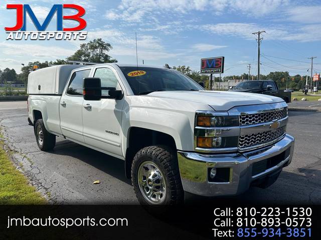 2019 Chevrolet Silverado 2500HD LT 4WD photo