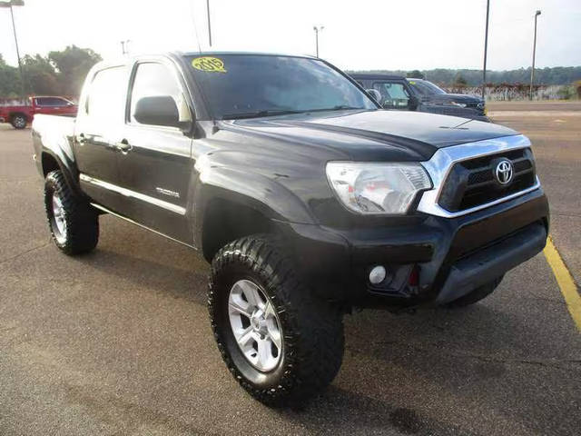 2015 Toyota Tacoma  4WD photo