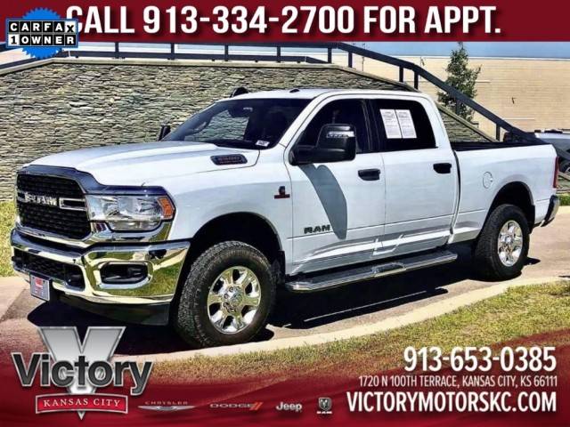 2023 Ram 3500 Big Horn 4WD photo