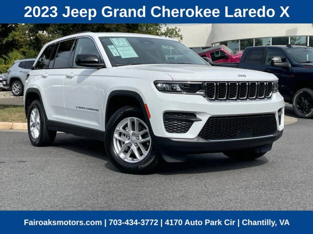 2023 Jeep Grand Cherokee Laredo X 4WD photo