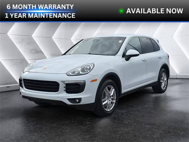 2016 Porsche Cayenne  AWD photo