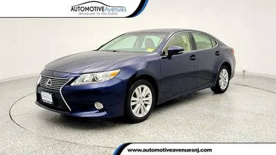 2015 Lexus ES  FWD photo