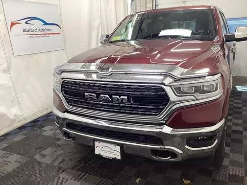 2022 Ram 1500 Limited 4WD photo