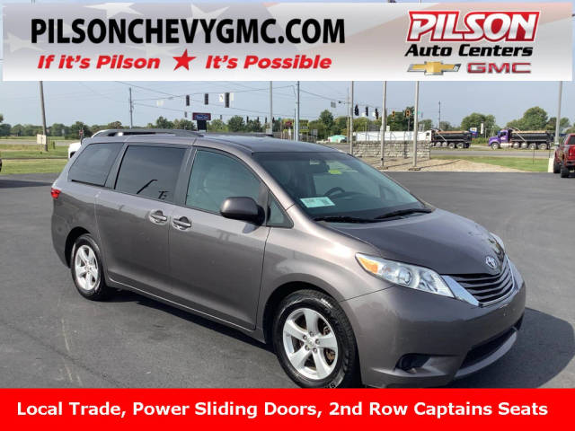 2015 Toyota Sienna LE FWD photo