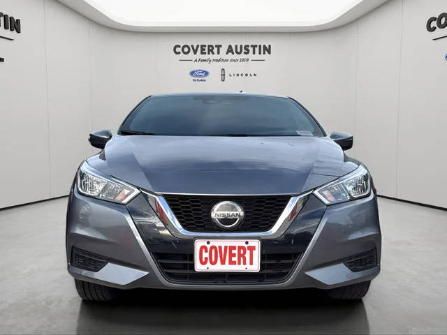 2021 Nissan Versa SV FWD photo