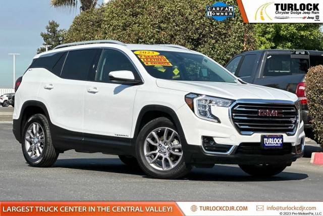 2023 GMC Terrain SLT FWD photo